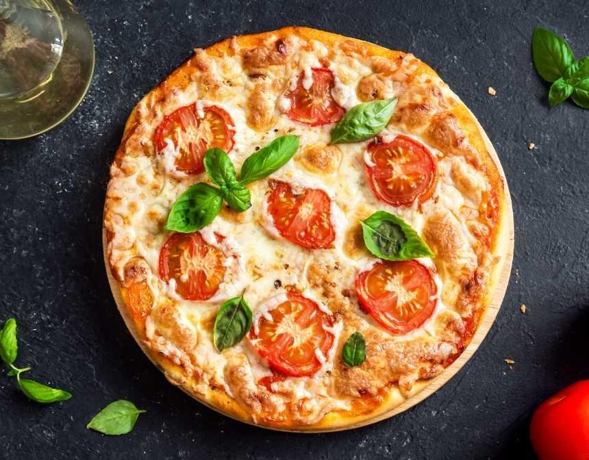 PIZZA MARGHERITA