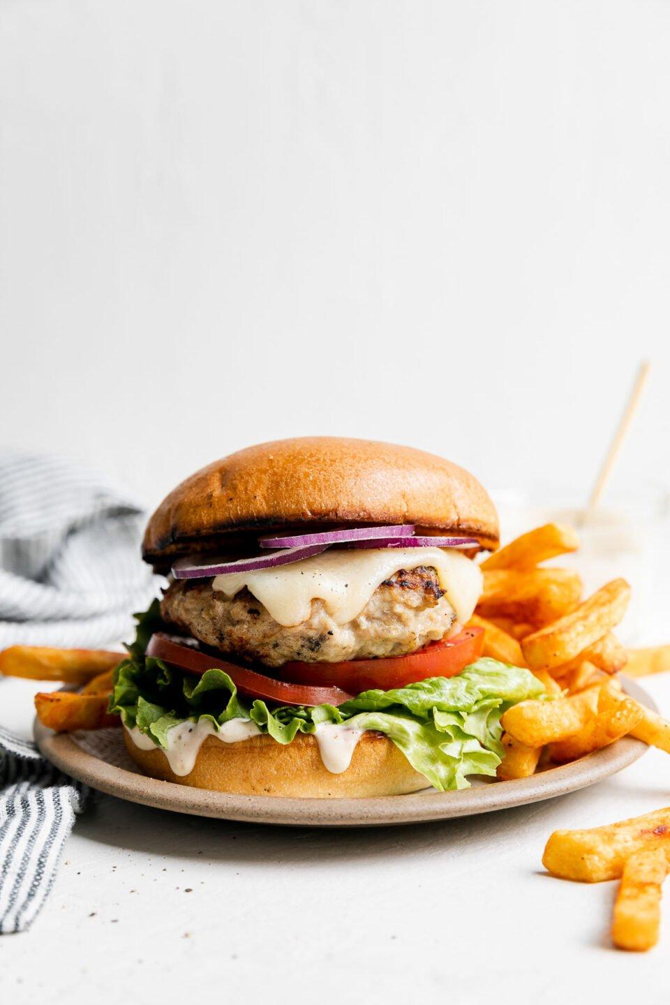 GRILLED CHICKEN BURGER