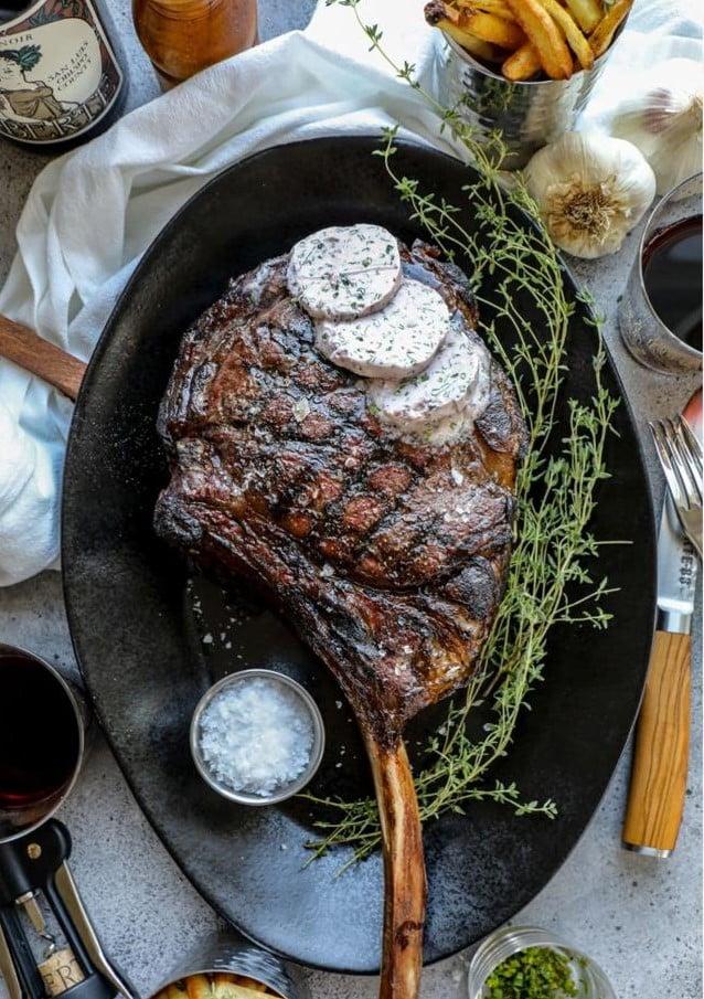 TOMAHAWK STEAK 